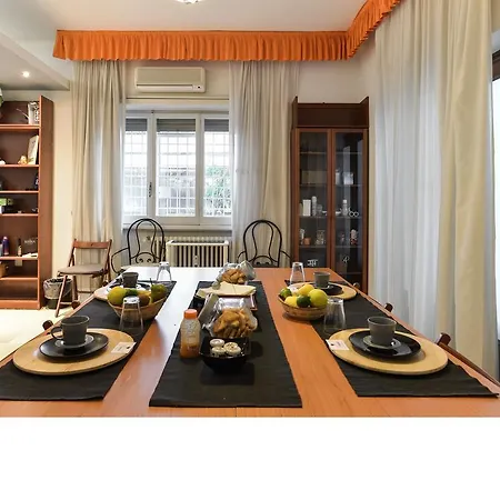 Parioli Bed&business בית הארחה