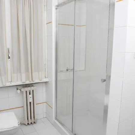 Parioli Bed&business בית הארחה 3*